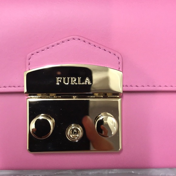Furla Metropolis XL wallet on a chain in pink - Picture 2 of 8